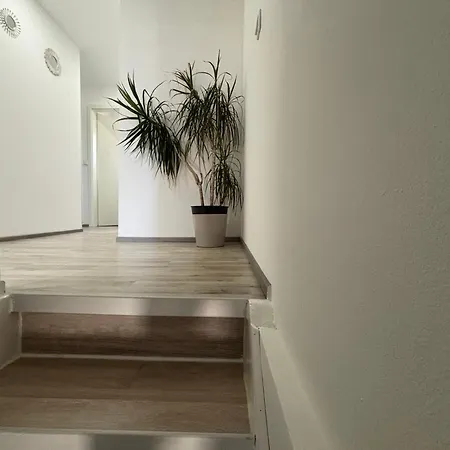 Avens Mit Zwei Schlafzimmer Burgrieden