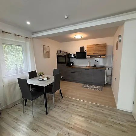 Avens Mit Zwei Schlafzimmer