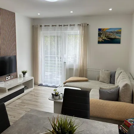 Avens Mit Zwei Schlafzimmer * Burgrieden